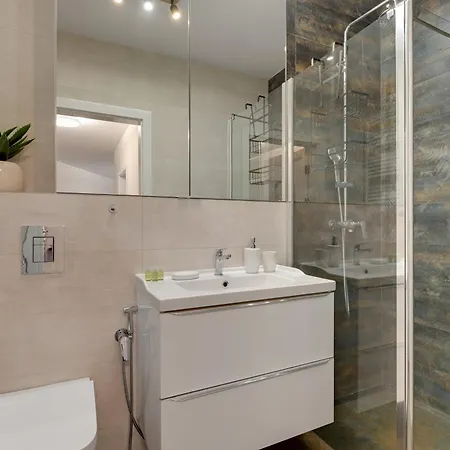 Portova Q4apartments דירה